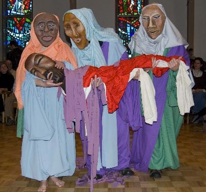 Puppet Mass St Joans